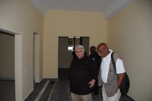 Bugando M.C. - Visita ai nuovi locali del CT Scanner Service