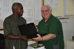 Il presidente di SCSF e il vice direttore del Bugando M.C.